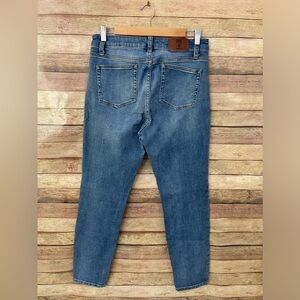 Free People Frye Women’s Medium Wash High Waist Straight Leg Jeans Size: 10